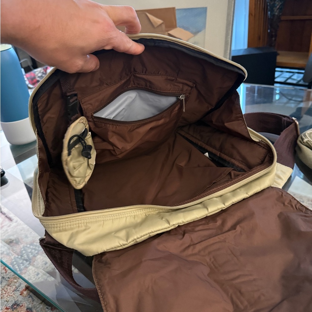 Ben Sherman Beige Canvas Messenger Bags - Picture 3 of 3